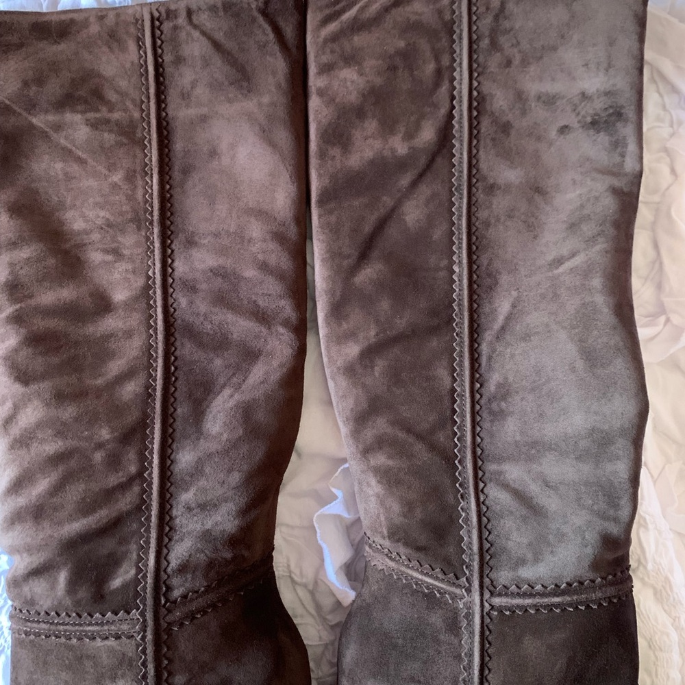 Veronica Beard boots - Picture 4 of 7